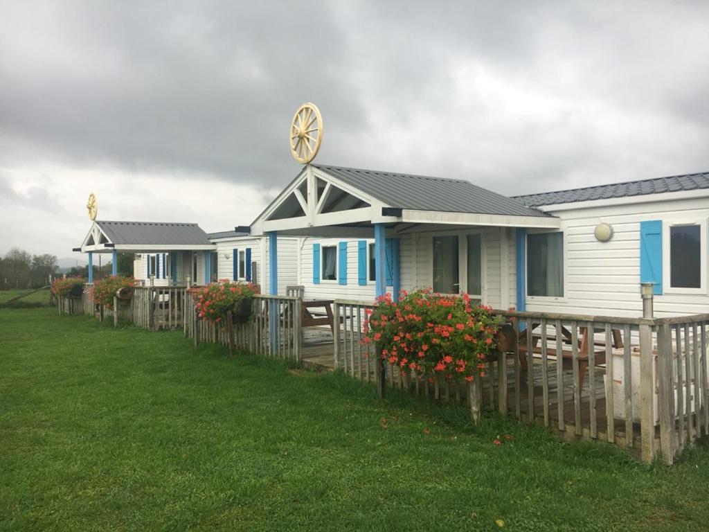 Golinhac Lo Soulenquo A Fonteilles Sur Le Gr 65 B&B 외부 사진