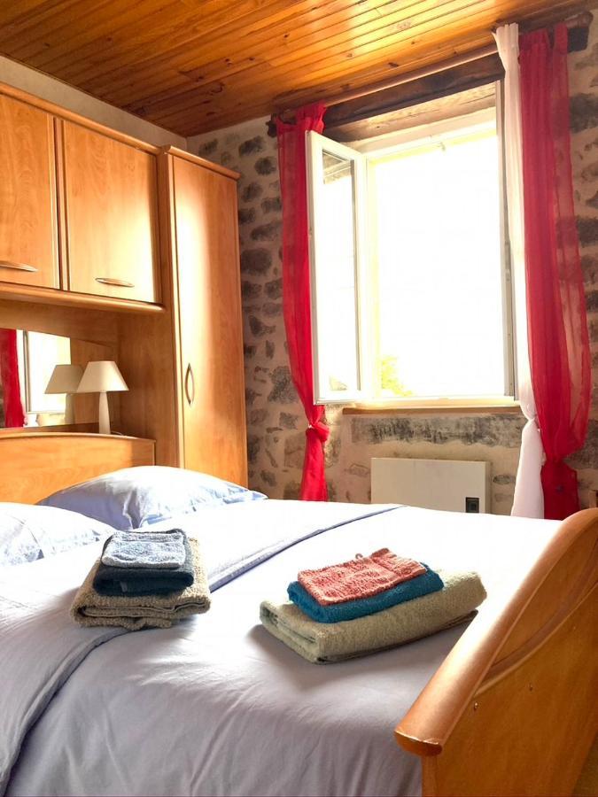 Golinhac Lo Soulenquo A Fonteilles Sur Le Gr 65 B&B 외부 사진