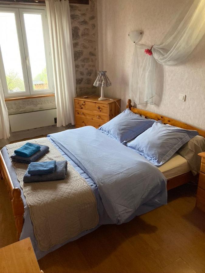Golinhac Lo Soulenquo A Fonteilles Sur Le Gr 65 B&B 외부 사진
