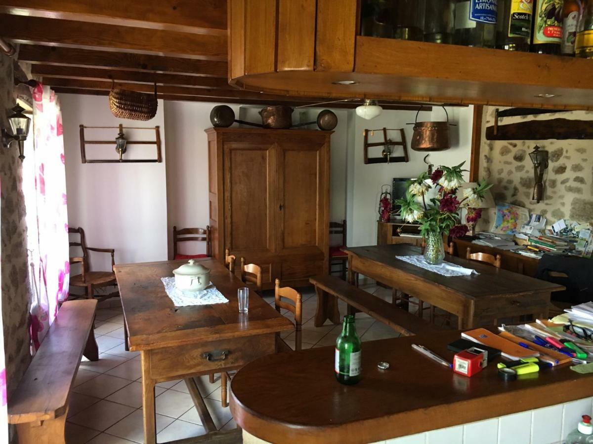 Golinhac Lo Soulenquo A Fonteilles Sur Le Gr 65 B&B 외부 사진